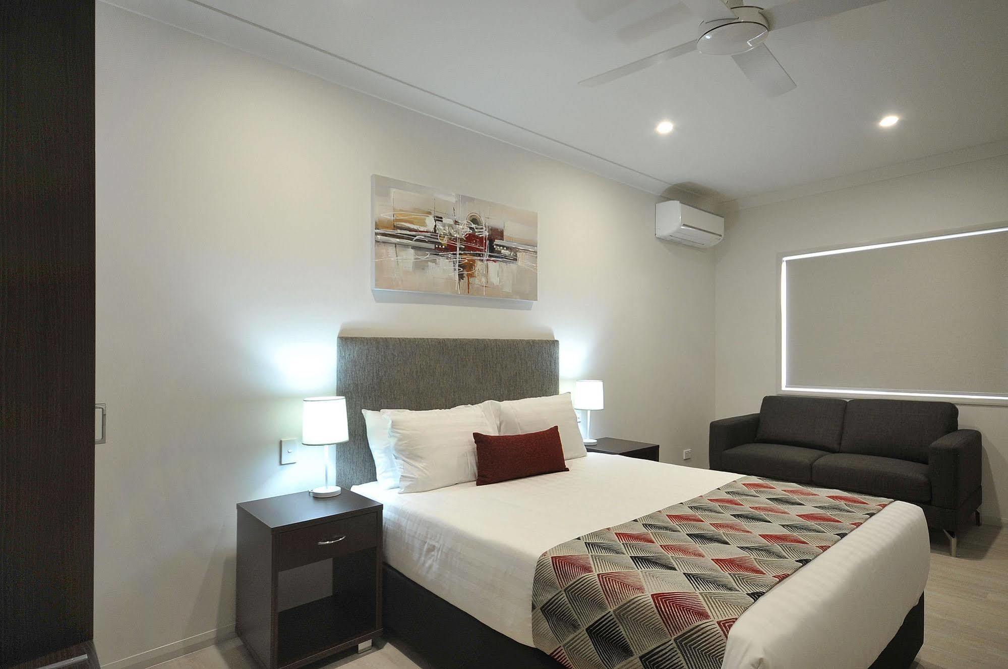 Northpoint Motel Apartments Туумба Екстериор снимка