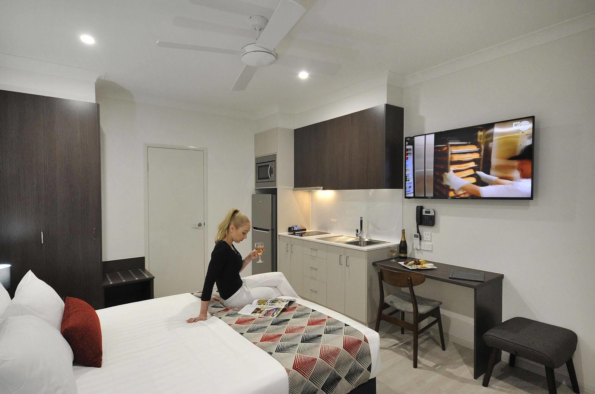 Northpoint Motel Apartments Туумба Екстериор снимка